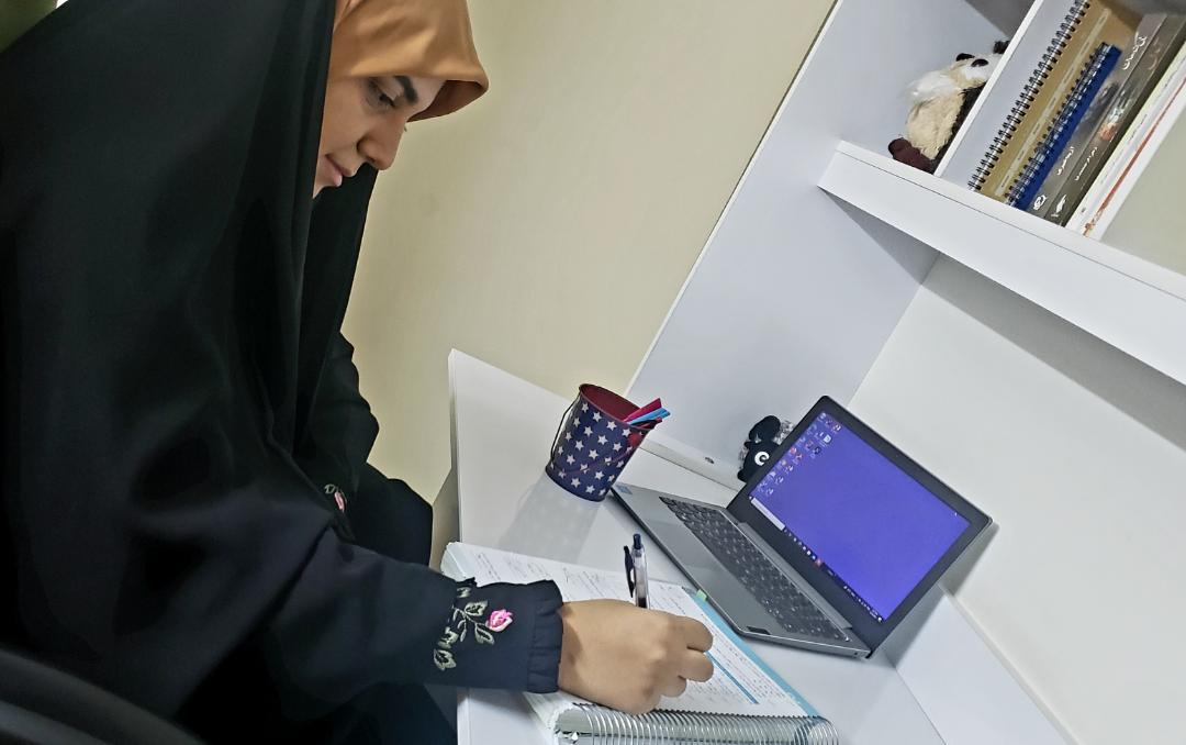 گفت و گوی مریم حضرتی با قهرمان پیشرفت کیمیا سلمانی