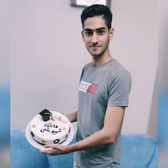 شایان اکبری: از تراز 4200 تا  مهندسی برق دانشگاه شهید بهشتی