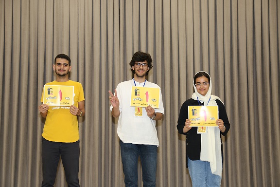 گفت‌وگوی کاظم قلم‌چی با صبا معصوم نیا رتبه 1 تجربی کشوری 1403