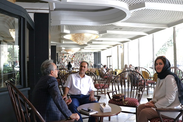 گفت‌گوی داوود اکبری با اولیای محمد آریان محمدی پور رتبه 2 ریاضی