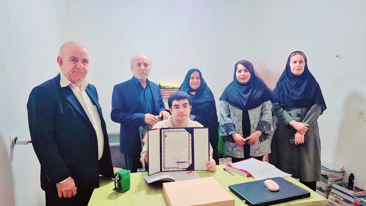 گفتگو با مرتضی ده خدا قهرمان تابستان از دهدشت