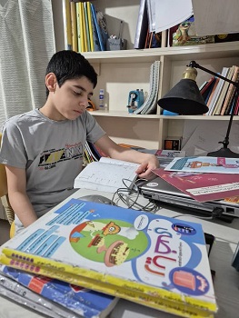 گفتگو با بابک محمدی دانش آموز قهرمان پیوستگی پایه ششم