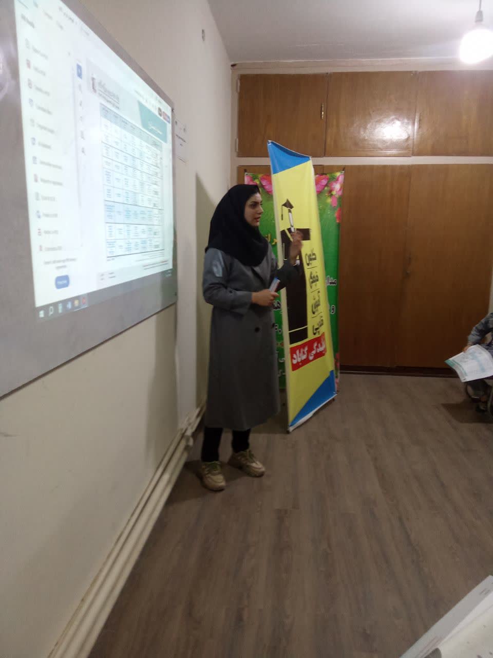 گفتگو با نجمه سادات رضازاده ؛ پشتیبان برتر کانون قلم چی