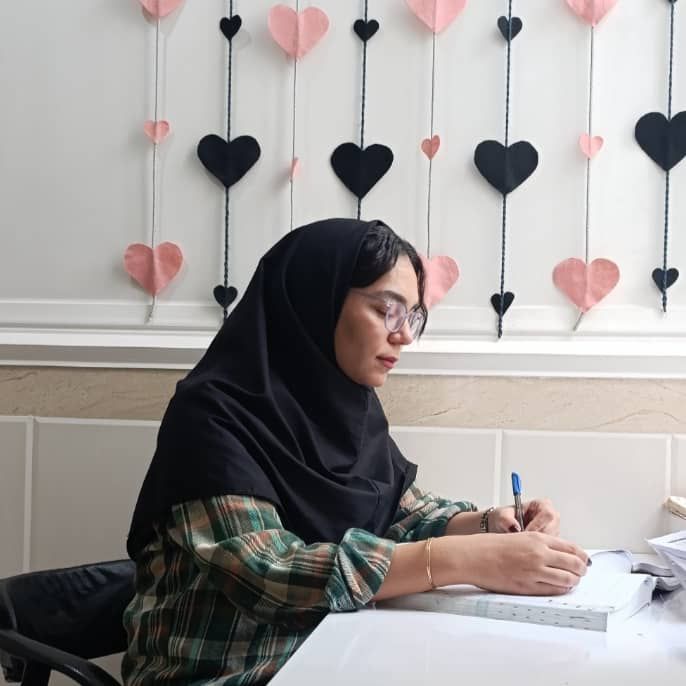 گفتگو با ندا خلخال قهرمان  پاییز دوازدهم تجربی