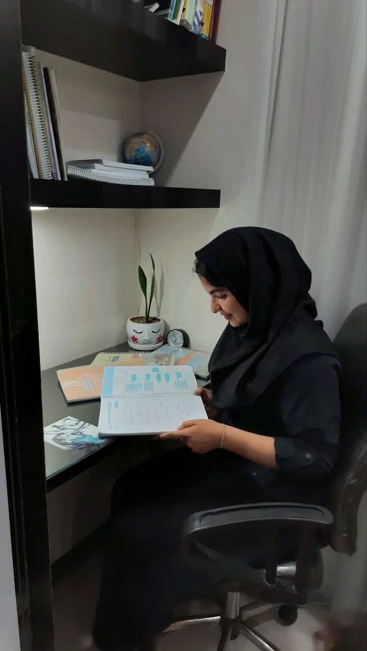 گفتگو با فاطمه زارع رتبه  9 کشوری هنرستان - یزد دختر