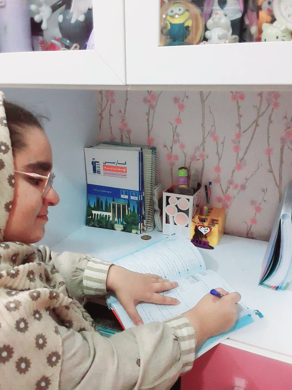 گفتگو با ثنا گنجه فام، پایه نهم و قهرمان تابستان و پاییز