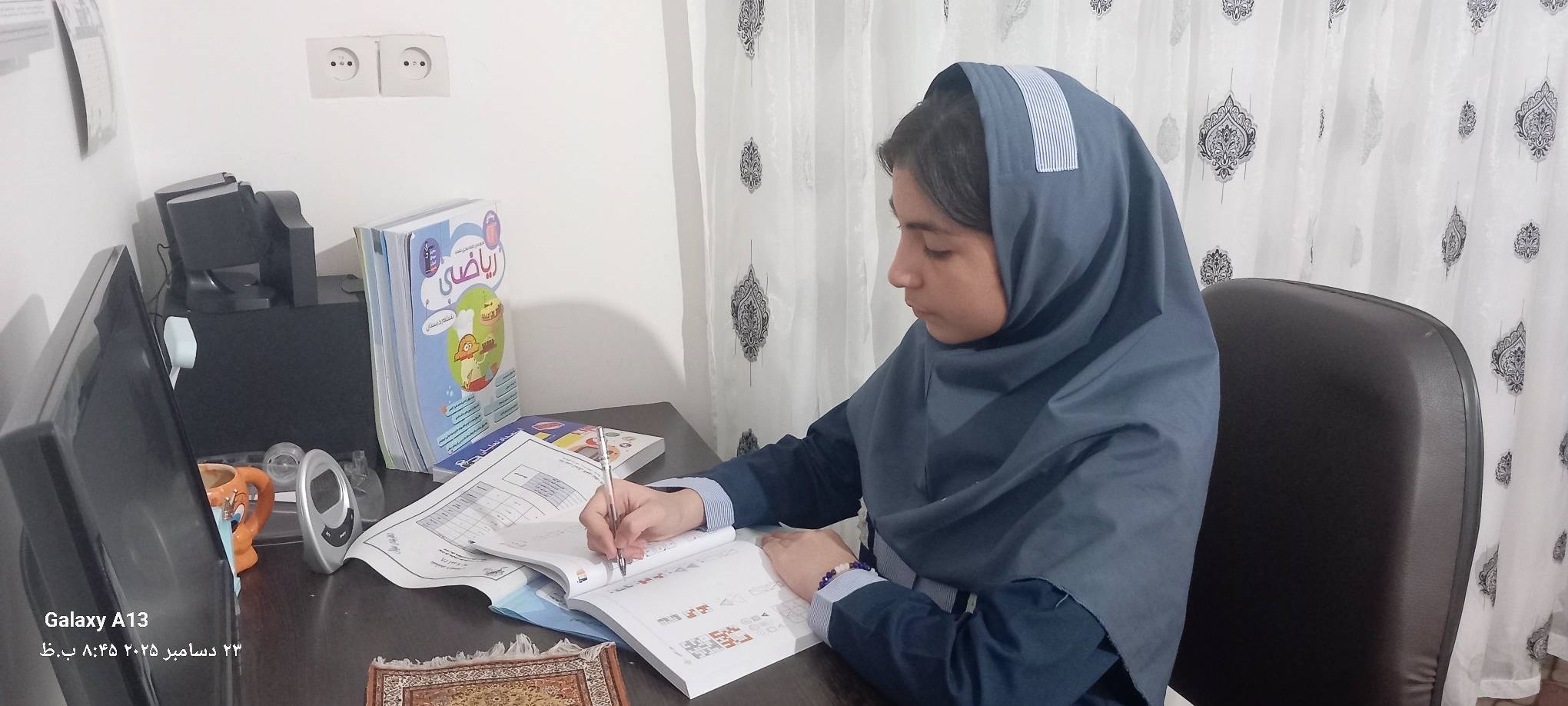 گفتگو با سارا بساک، دانش آموز پایه ششم و قهرمان تابستان و پاییز