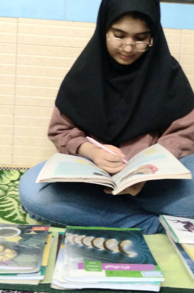 گفتگو با مبینا علیمحمدی، یازدهم تجربی و قهرمان تابستان و پاییز