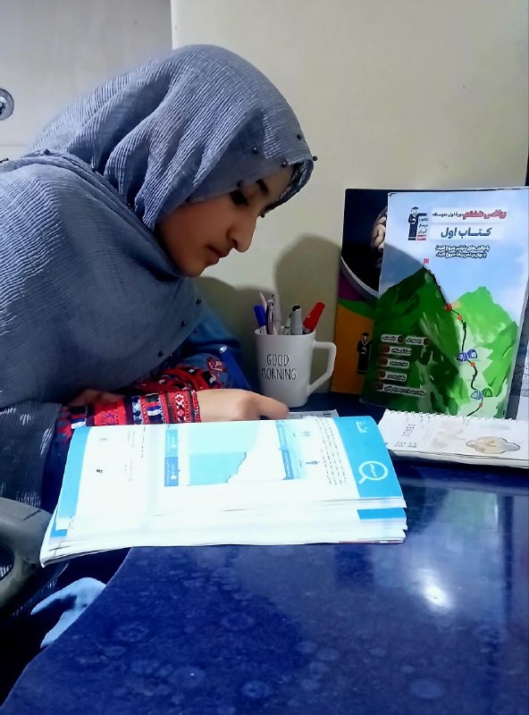 مصاحبه با فریبا زردکوهی دانش آموز قهرمان پیوستگی هشتم