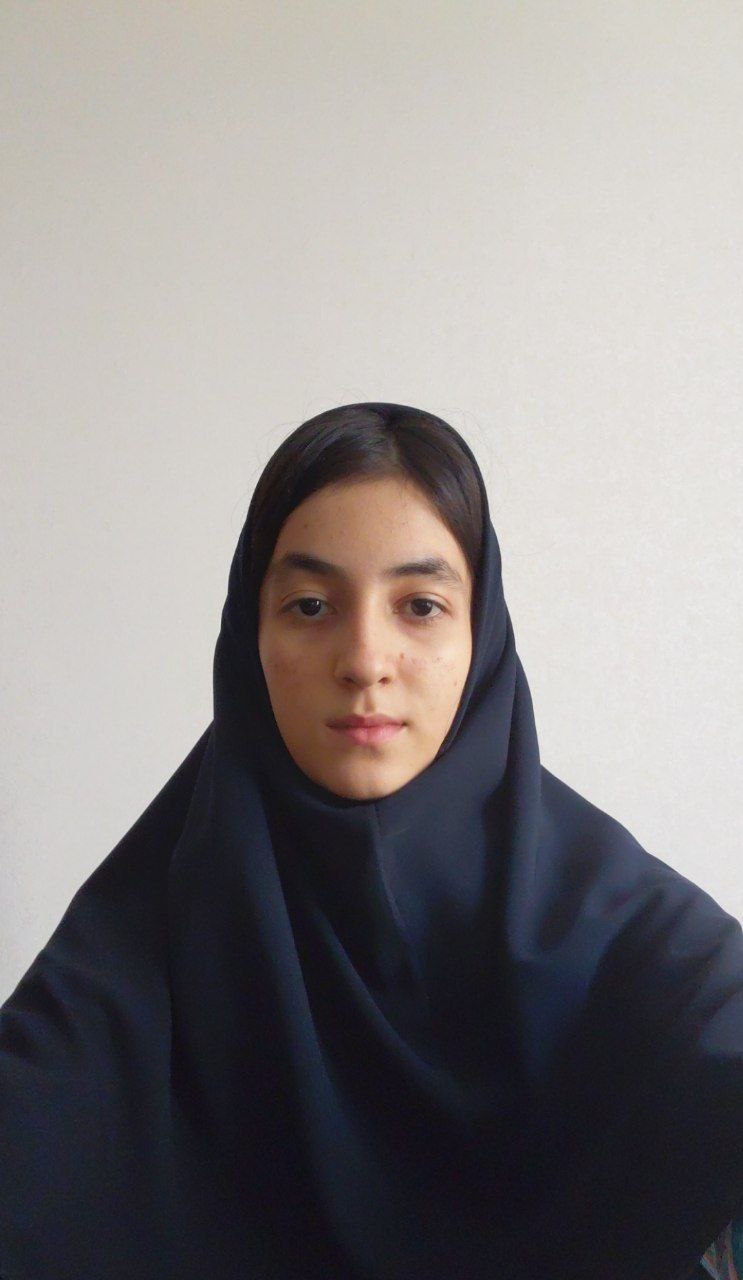 آوینا رحیمی:پیوستگی درآزمون‌ها باعث استفاده بهتر از زمانم شده است