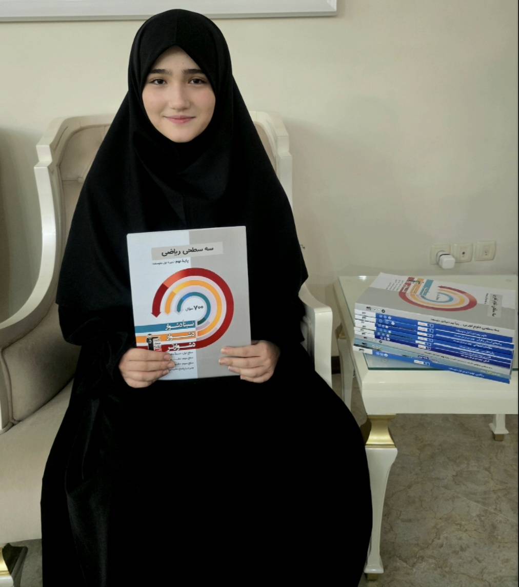 گفت و گو با مانلی سهرابی ؛ قهرمان پیوستگی در 4 سال