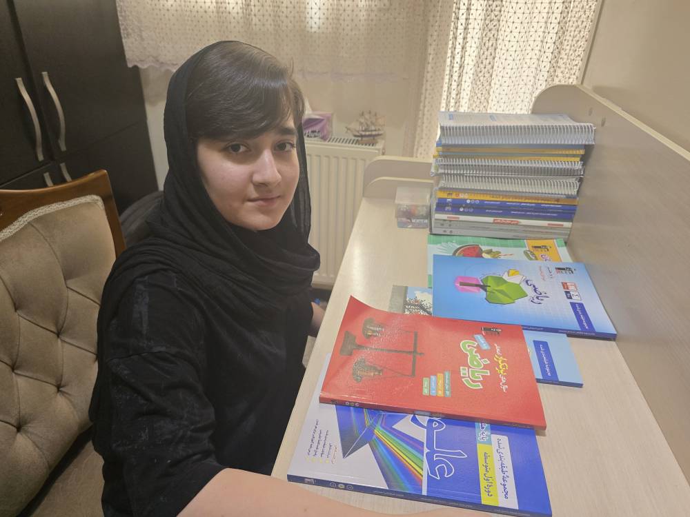 آیلین افلاک: غیبت نداشتم و در همه آزمونها شرکت کردم