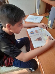 گفت و گو با امیررضا محمدپور ششم دبستان؛قهرمان پیوستگی