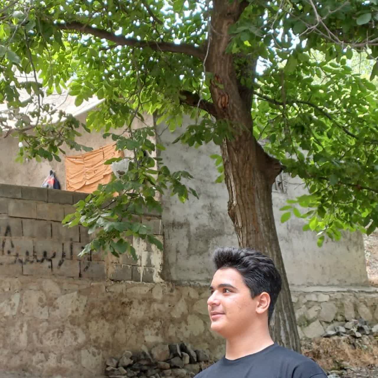 گفت و گو با امیرعباس قنبری - قهرمان پیشرفت