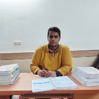 گفت و گو با صادق مرنجابی- قهرمان پاسخ به پانصدسوال صحیح