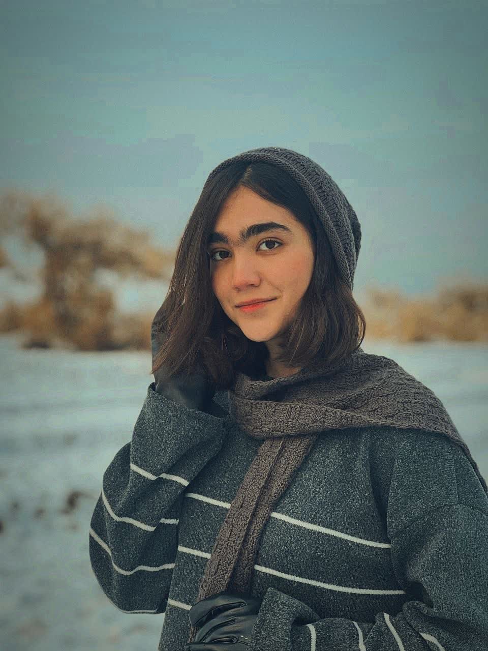 گفت و گو با یکتا متشکر - پاسخ صحیح به پانصد سوال