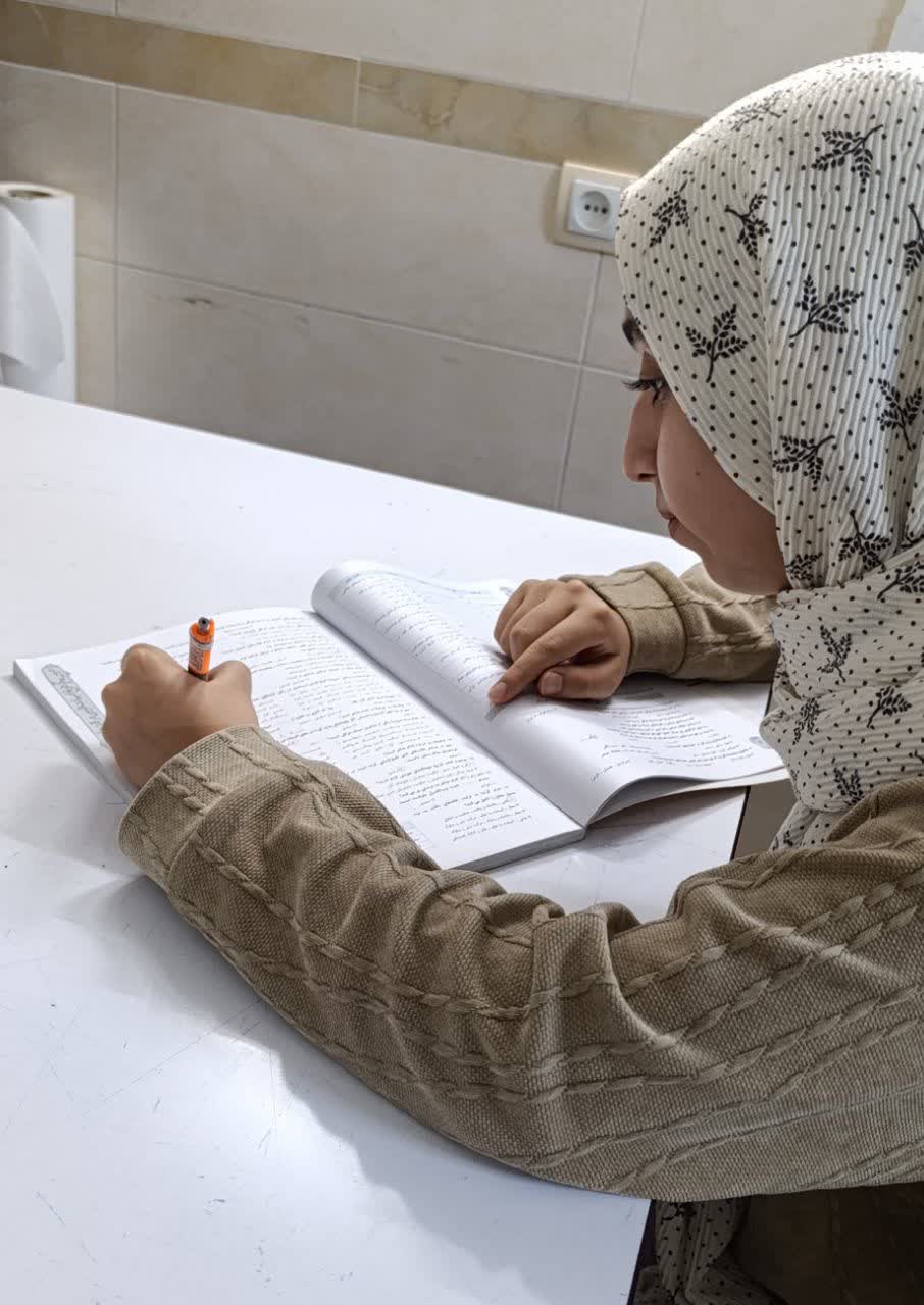 گفت و گو با سارا سیلاخوری - دانش آموز پرتلاش یازدهم انسانی