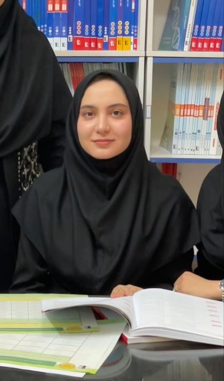 گفت و گو با ریحانه مهدی پشتیبان برتر قهرمان پیشرفت درسی