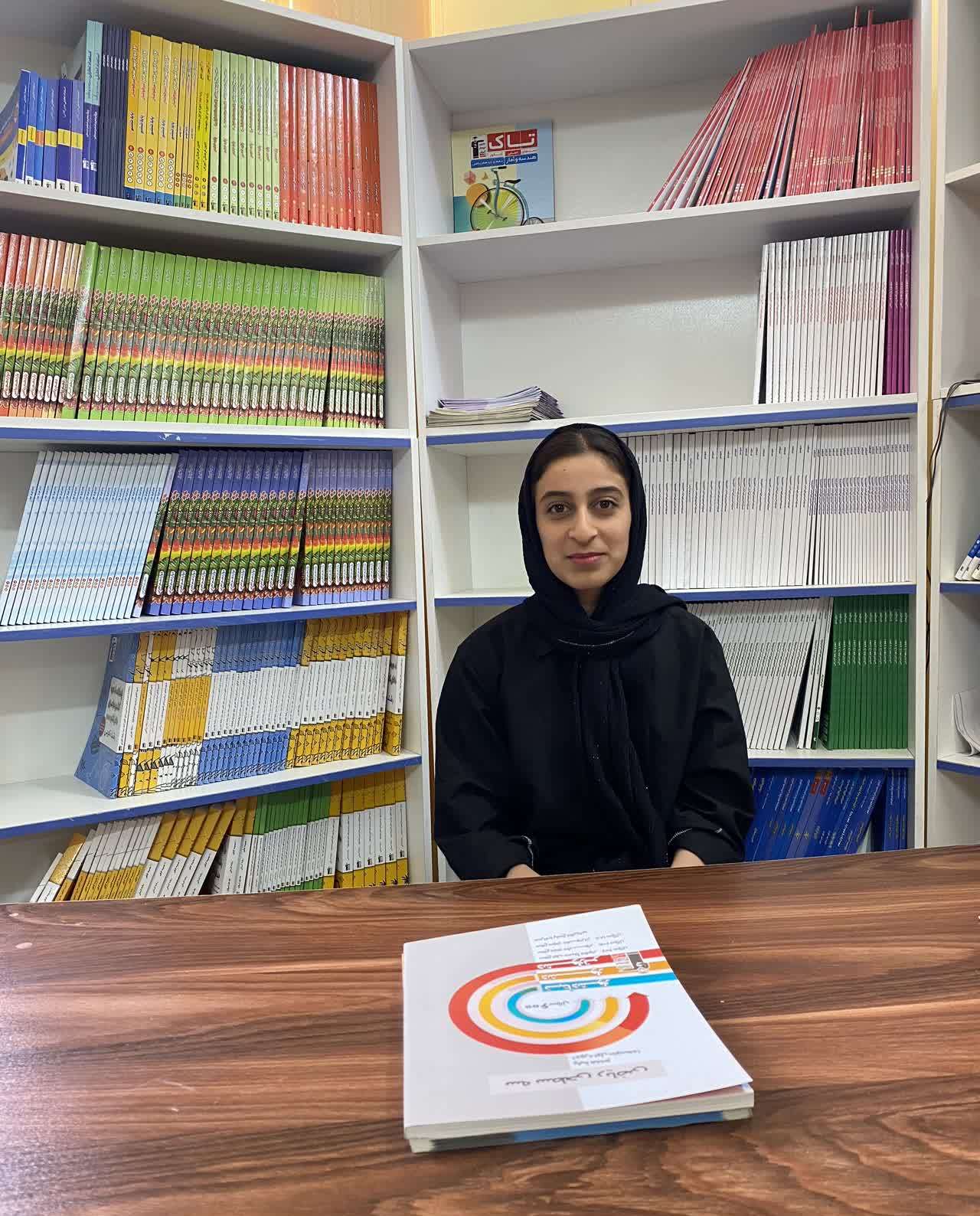 گفت و گو با حنانه عبداله آبادی -دانش آموز پرتلاش 11 تجربی