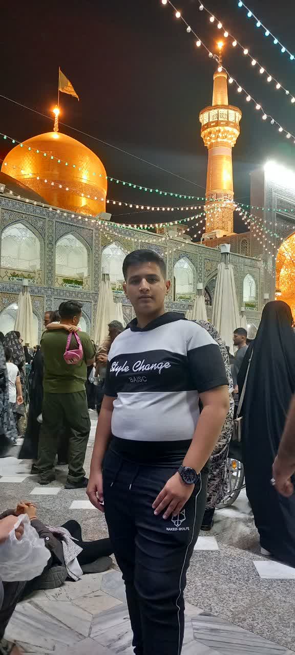 گفتگو با امیرعلی درویشزاده؛ تلاش برای تحقق رویای معلمی