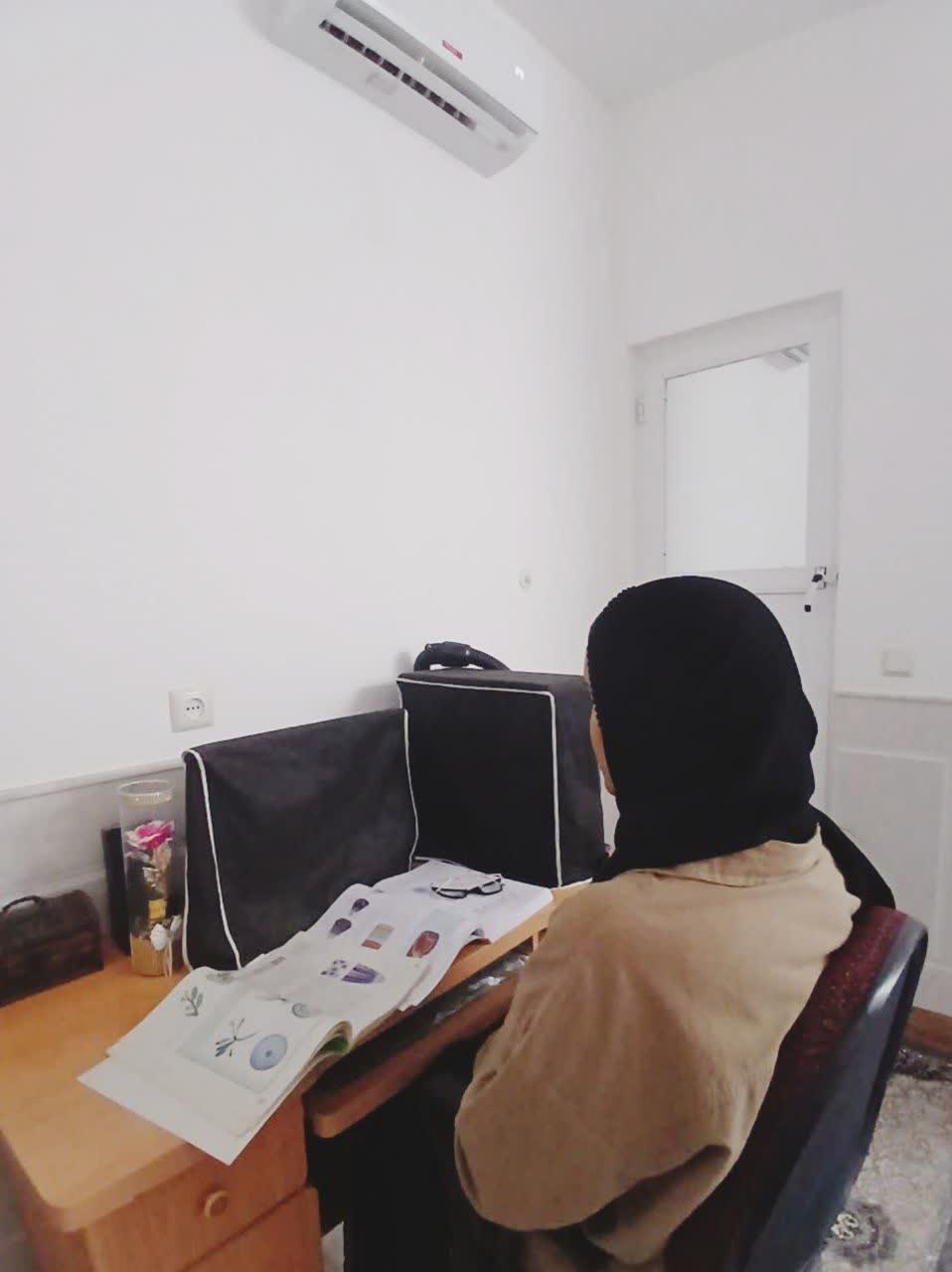 گفتوگو با فاطمه نجفآبادی؛ هنر مدیریت آزمون و کاهش اشتباهات