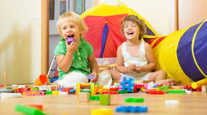 اهمیت کلاس‌هایی با رده سنی مختلف