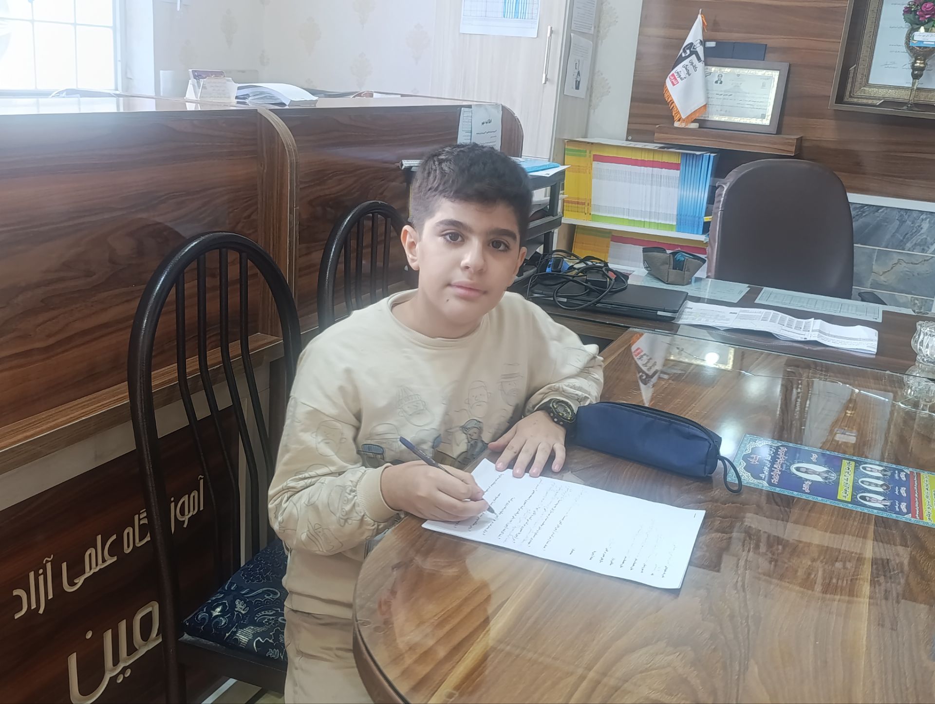 گفت و گو با امیرعباس معظمی پایه ششم از قهرمانان پیشرفت از بناب