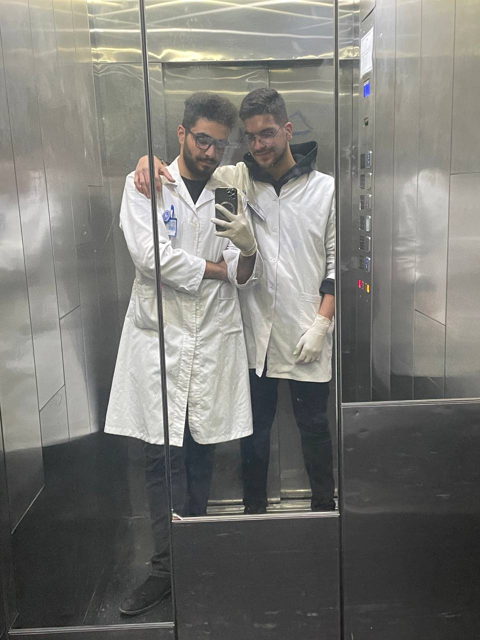 ارشیا طایفه رتبه 256 lمنطقه 1، پزشکی دانشگاه علوم پزشکی تهران