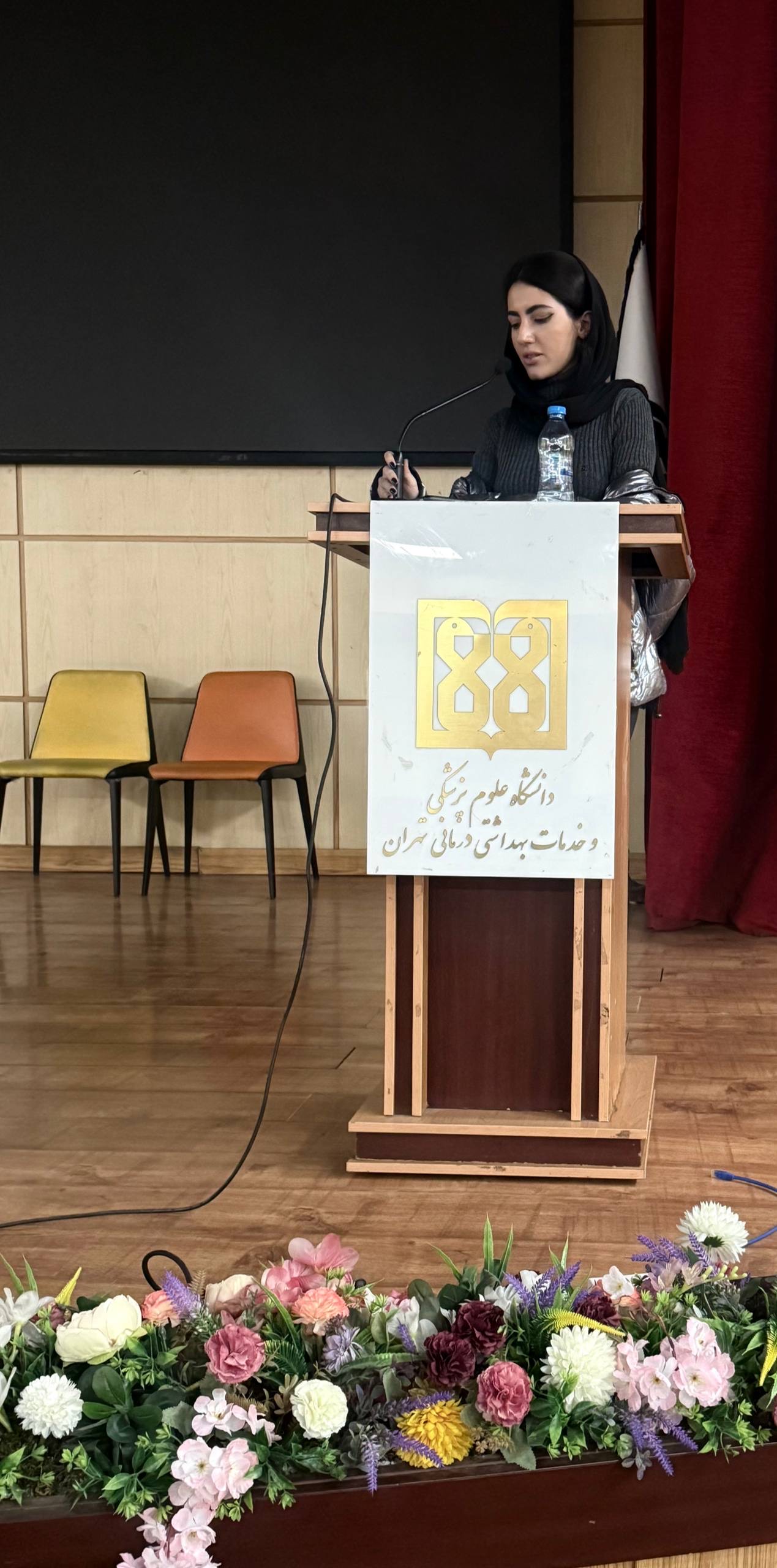 گفت و گو با پشتیبان برتر تهران شمال نازنین زمانیان پزشکی تهران