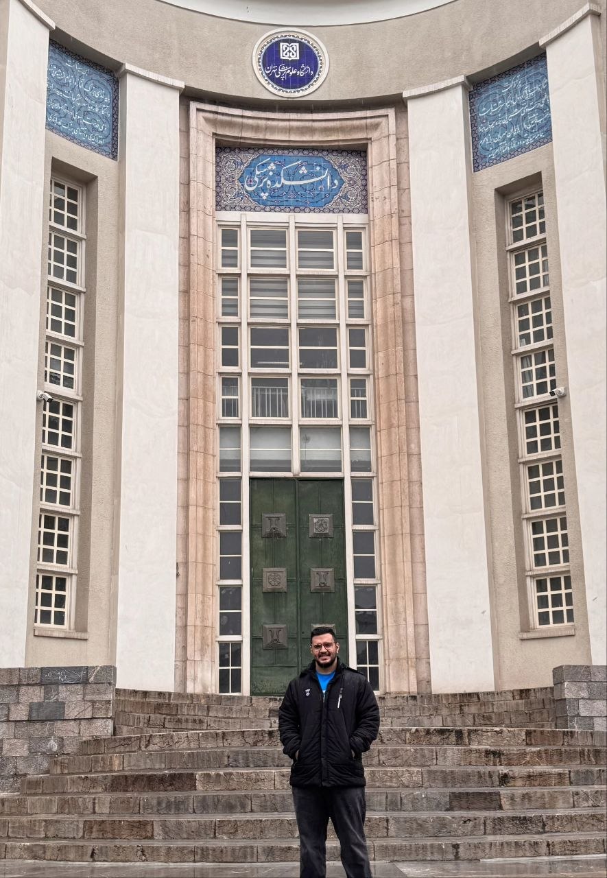 گفت و گو با علی شاه قلائی قبولی پزشکی دانشگاه تهران سال 1402