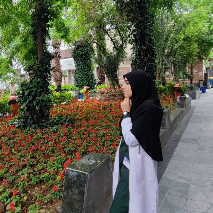مصاحبه زهرا رفیق شیرزن با معصومه پیروزی، مامایی دانشگاه تهران