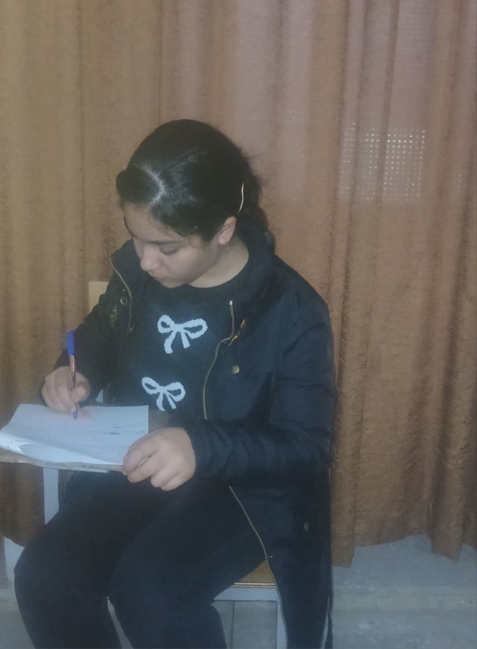 گفتگو با کوثر فتحی؛ قهرمان پاییز پایه ششم از هرسین